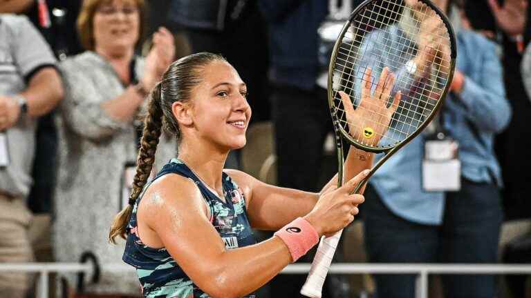 the French Diane Parry, 19, creates the feat and eliminates the defending champion, Barbora Krejcikova