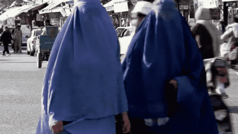 the Taliban force women to wear the full veil