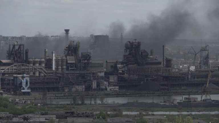 the anger of a young Ukrainian whose father was taken prisoner by the Russians in Mariupol