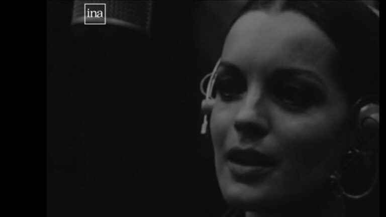 the other talent of Romy Schneider, the song