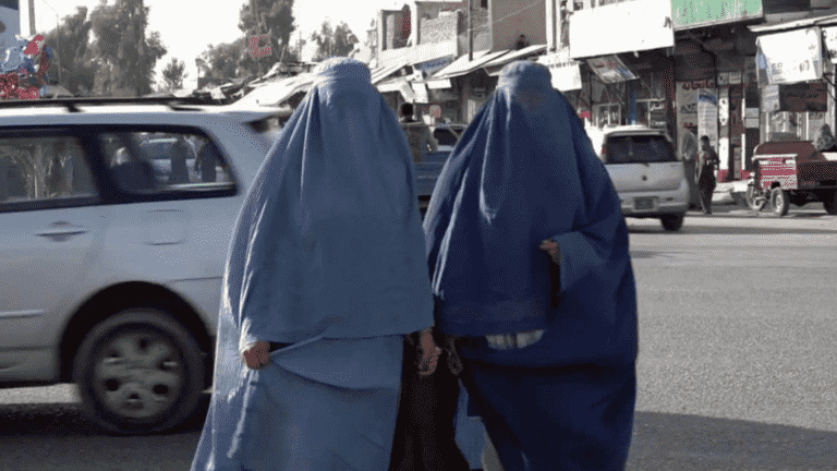 women again forced to wear the burqa