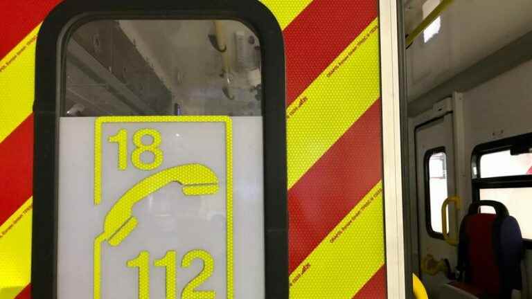 A 19-year-old motorist in serious condition after going off the road in Sud-Mayenne