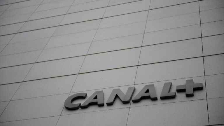 After the indictment of the owner of the site Jacquie et Michel for complicity in rape, Canal + suspends the broadcasting of the porn channel