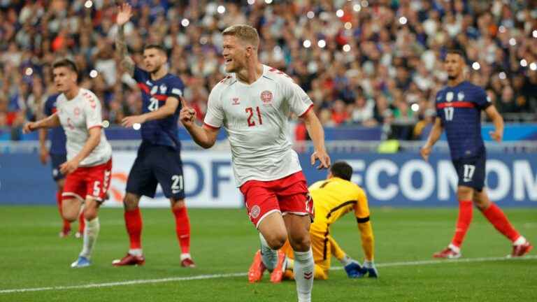 Andreas Cornelius scored his second goal a few minutes from the end of the match… Follow the match