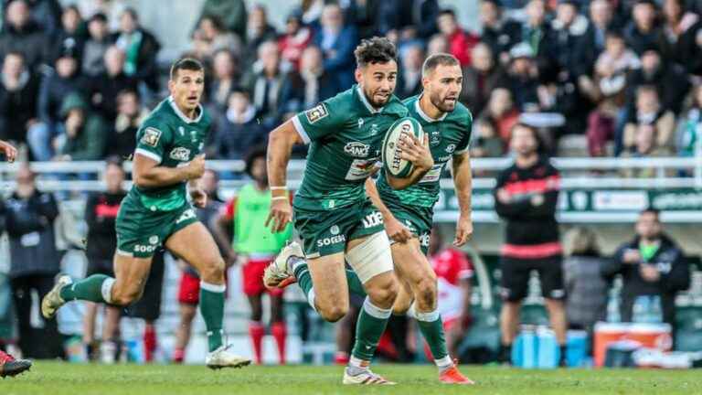 Antoine Hastoy and Daniel Ramsay holders for their last with the Paloise Section against Castres