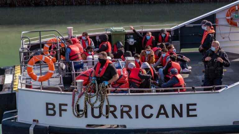 Attempts to cross the Channel by migrants up sharply in the first half