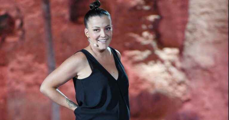 Camille Lellouche pregnant: she displays her baby bump on stage at Marrakech du rire