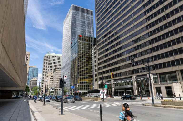 Downtown Montreal |  Gloomy prospects for the office