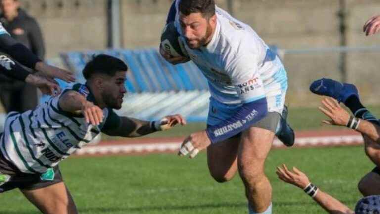 Drôme rugby player Jonathan Best leaves the pitch