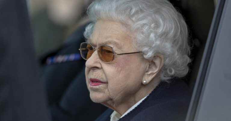 Elizabeth II: Her private jet hit by a storm, big fright for the queen!