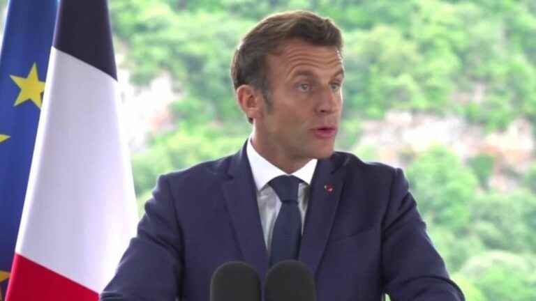 Emmanuel Macron denounces the “disorder” of the extremes