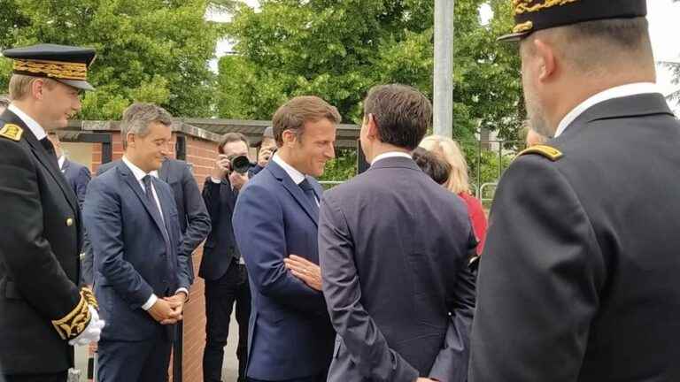 Emmanuel Macron on an official visit to the Tarn has arrived in Gaillac