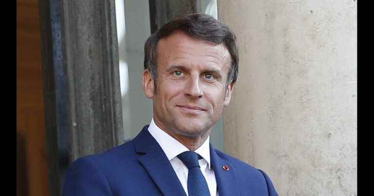 Emmanuel Macron seductive?  “There were some very pretty girls in the cabinet, but…”