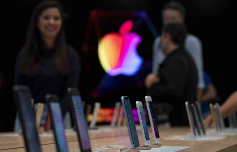 Employees at an Apple store in Maryland join a union