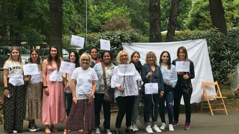 Employees of the Ehpad Orpea in Chambray-lès-Tours demonstrate against the management of the group