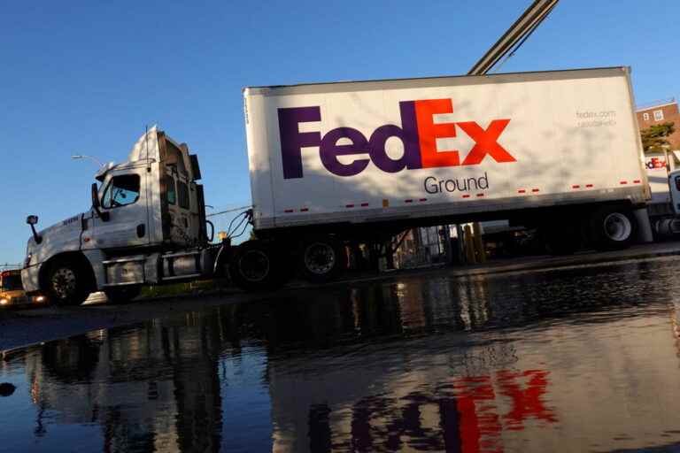 FedEx carries fewer packages but at higher rates