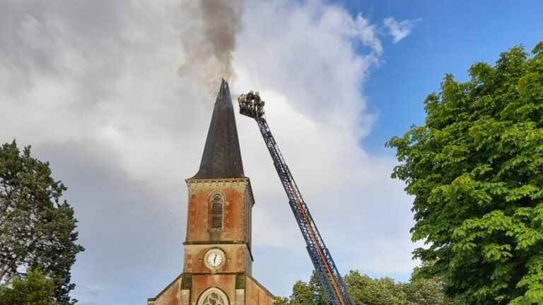 Fire from the bell tower of the Aubigné church in Deux-Sèvres, hit by lightning