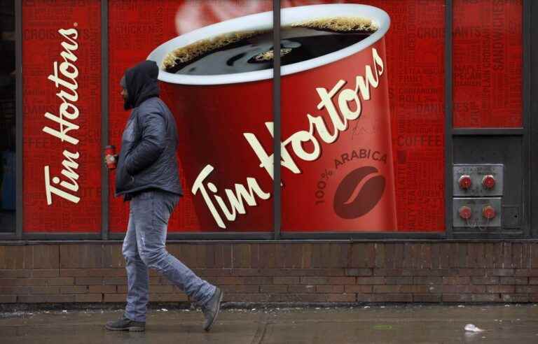 Hockey Canada: Tim Hortons and Esso withdraw