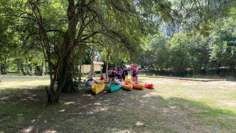 In Vivonne, canoeing a remedy against the heat