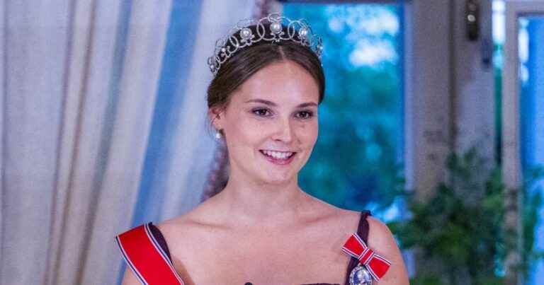 Ingrid Alexandra of Norway celebrates her 18th birthday: chic reception in front of the gratin of crowned heads!