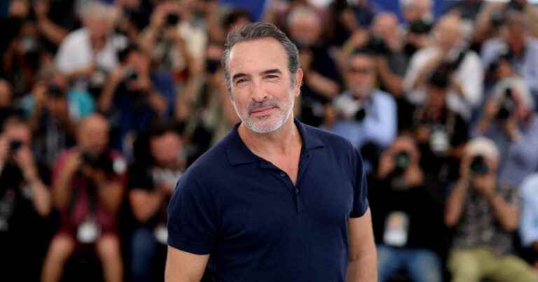 Jean Dujardin celebrates his 50th birthday: discover this chic house where the actor lives, with a unique past!