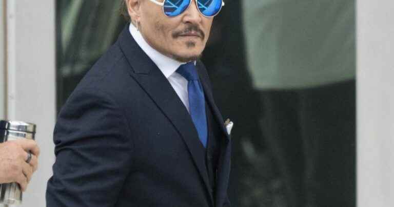 Johnny Depp: A famous ex of his in depression after their breakup?  His cash secrets