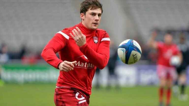 LOU center Pierre-Louis Barassi signs a three-year contract with Stade Toulousain