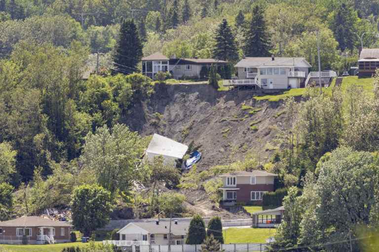 Landslides |  200 lives to be rehoused