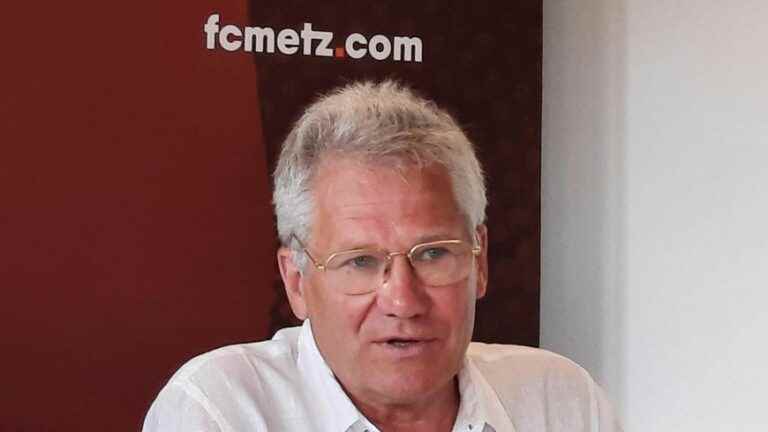 László Bölöni, the new coach of FC Metz is “not a poker player, but a chess player”