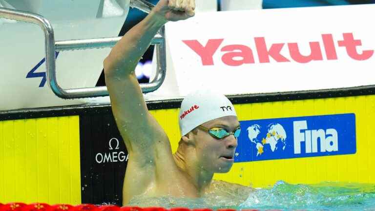 Léon Marchand wins gold in the 200m medley, his third medal in Budapest