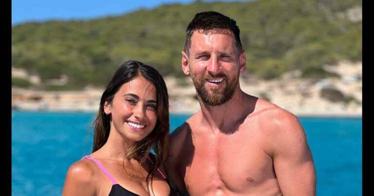 Lionel Messi on top in Ibiza, with his wife Antonela very sexy in a swimsuit