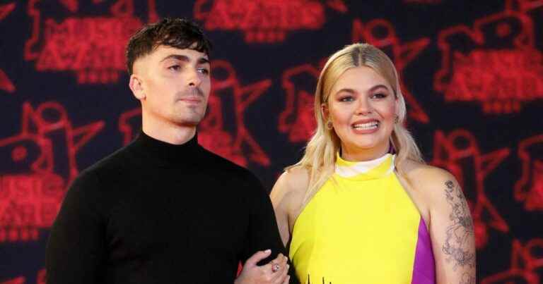 Louane and her attractive darling Florian Rossi: an accomplice pose for a very stylish evening