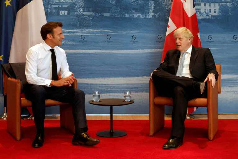 Macron and Johnson show a desire for relaxation