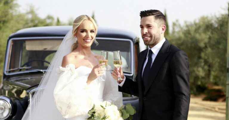 Marriage of footballer Jordi Alba: magnificent photos of the ceremony, Lionel Messi present