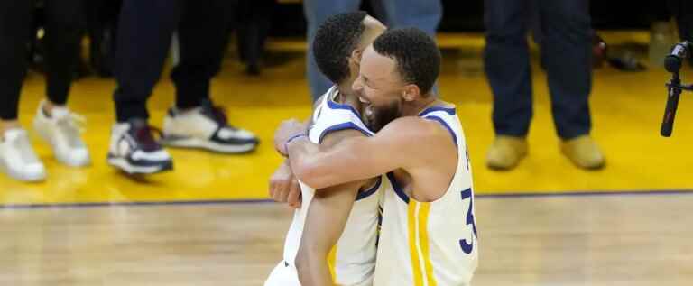 NBA Finals: Warriors have a blast against Celtics