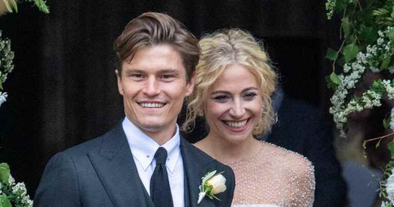 Pixie Lott Married Oliver Cheshire—Pictures From Their Grand Wedding!