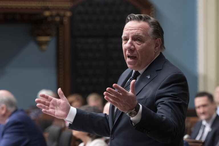 Comparison with Louisiana |  Legault forced to explain himself on sovereignty