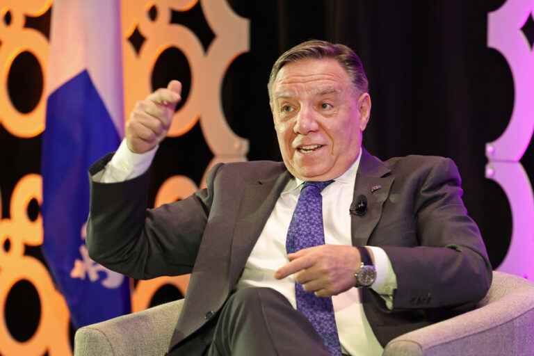 Public contracts |  Legault wants to favor minority groups