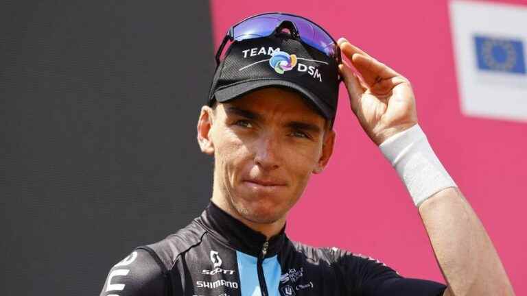 Romain Bardet announces his participation and will be at the start on July 1