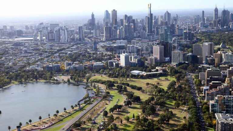 Southern Australia breaks cold season records as Western Europe swelters in heatwave