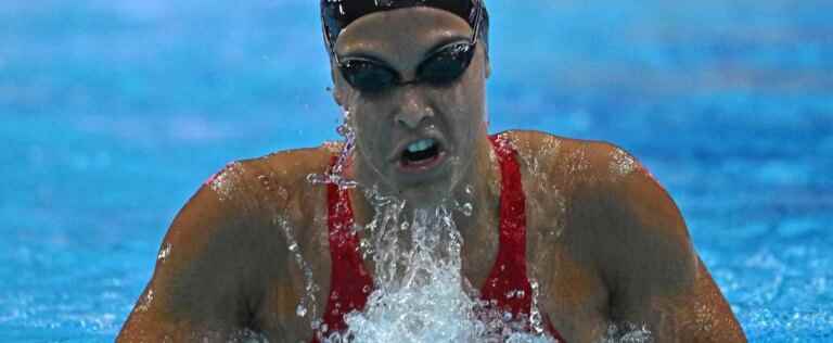 Swimming: heading to the final for Mary-Sophie Harvey