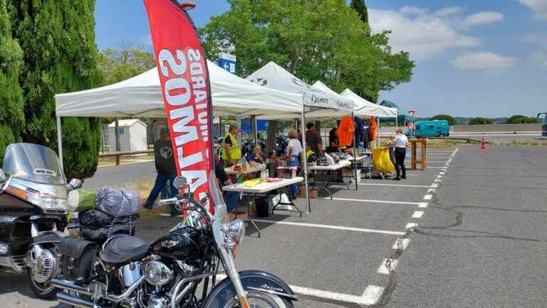 The “calmos biker relay” on the Catalan Village area has reopened before the Catalan Grand Prix