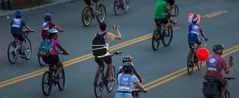 Tour la Nuit and Tour de l’Ile de Montréal: make way for cycling during the weekend!