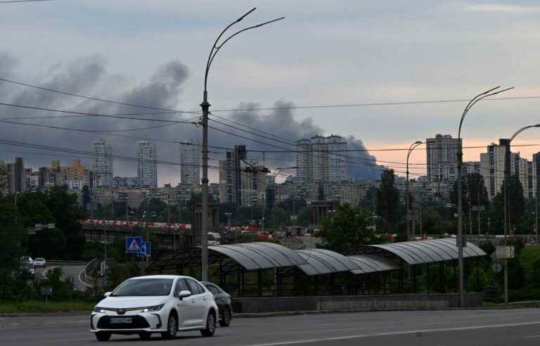 [Ukraine] Bombings on kyiv, Putin threatens to hit other targets