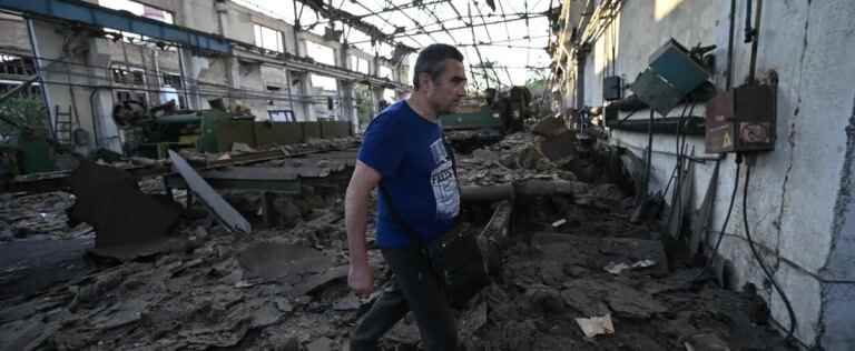 Ukraine: at least two dead and 20 injured in a Russian strike in the south (governor)