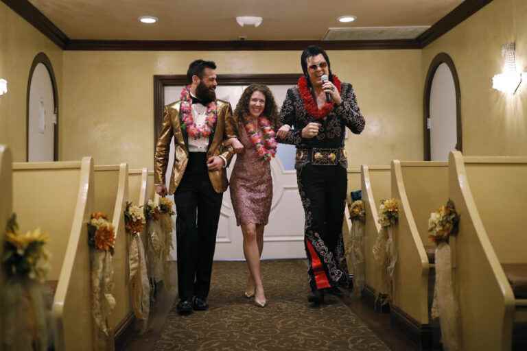 Vegas |  End of Elvis Presley-themed weddings in chapels