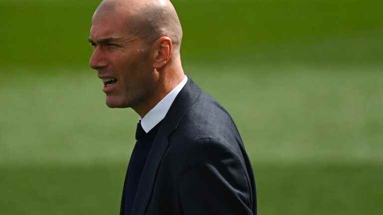 Zinedine Zidane’s adviser denies any direct contact with PSG