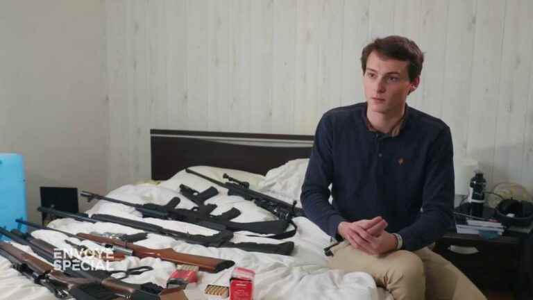 at 22, this French student has a veritable arsenal in his apartment