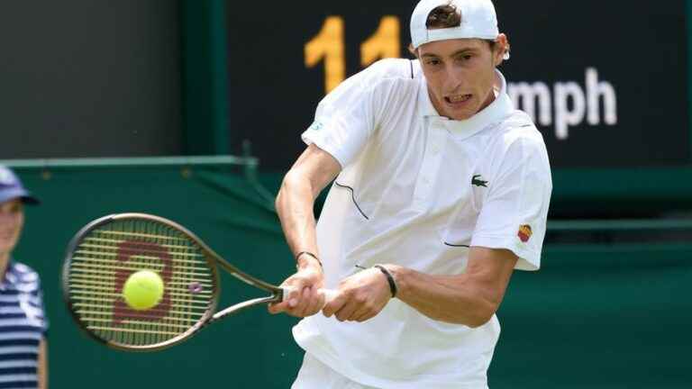 at Wimbledon, Messin Ugo Humbert offers himself a seed and a third round