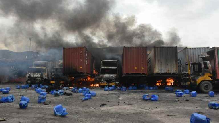 at least 49 dead in a gigantic explosion in a container depot